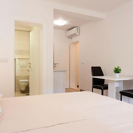 Appartement Cutan à Trogir Extérieur photo