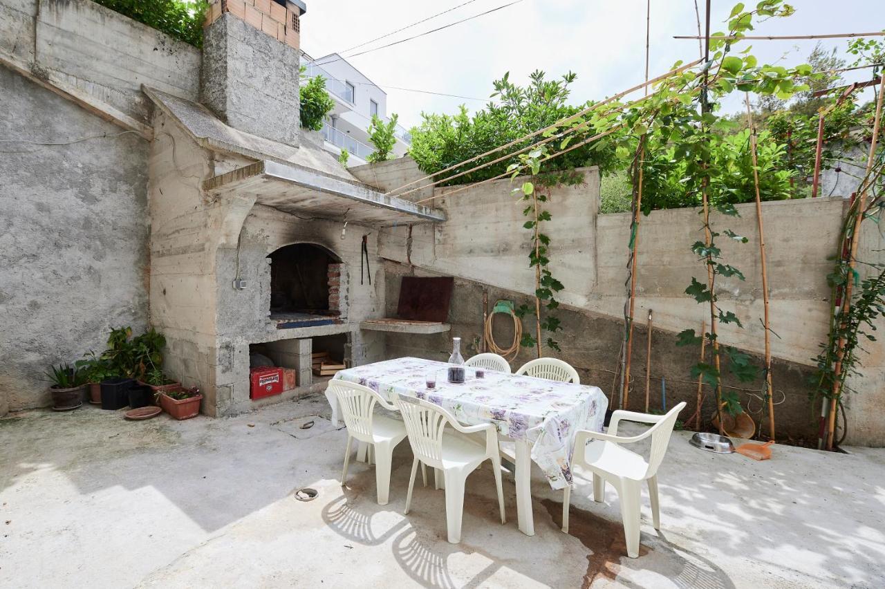 Appartement Cutan à Trogir Extérieur photo