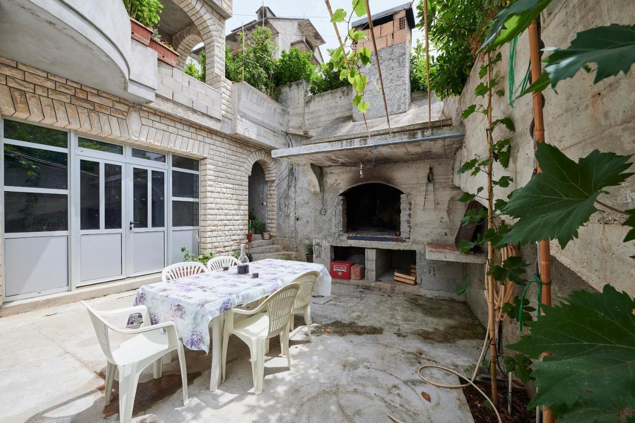 Appartement Cutan à Trogir Extérieur photo
